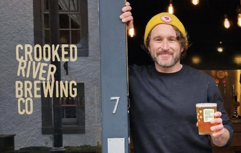 Crooked River 768x488